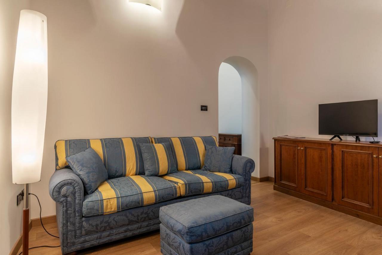 Piazza Di Spagna Elegant Apartment Rome Exterior photo